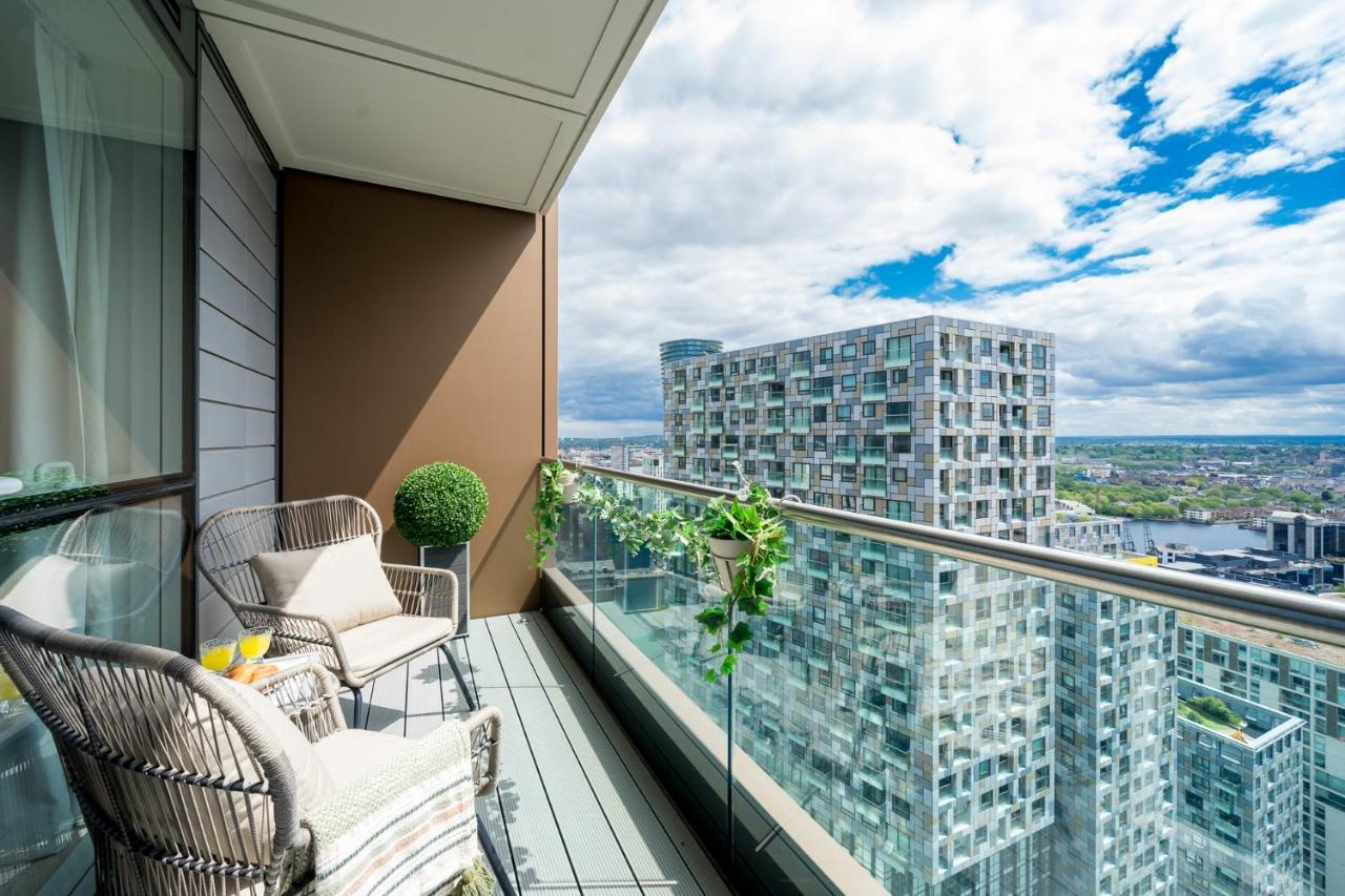 Luxurious Spacious 2Bed Suites Skyline River Views By Canary Wharf Londra Dış mekan fotoğraf