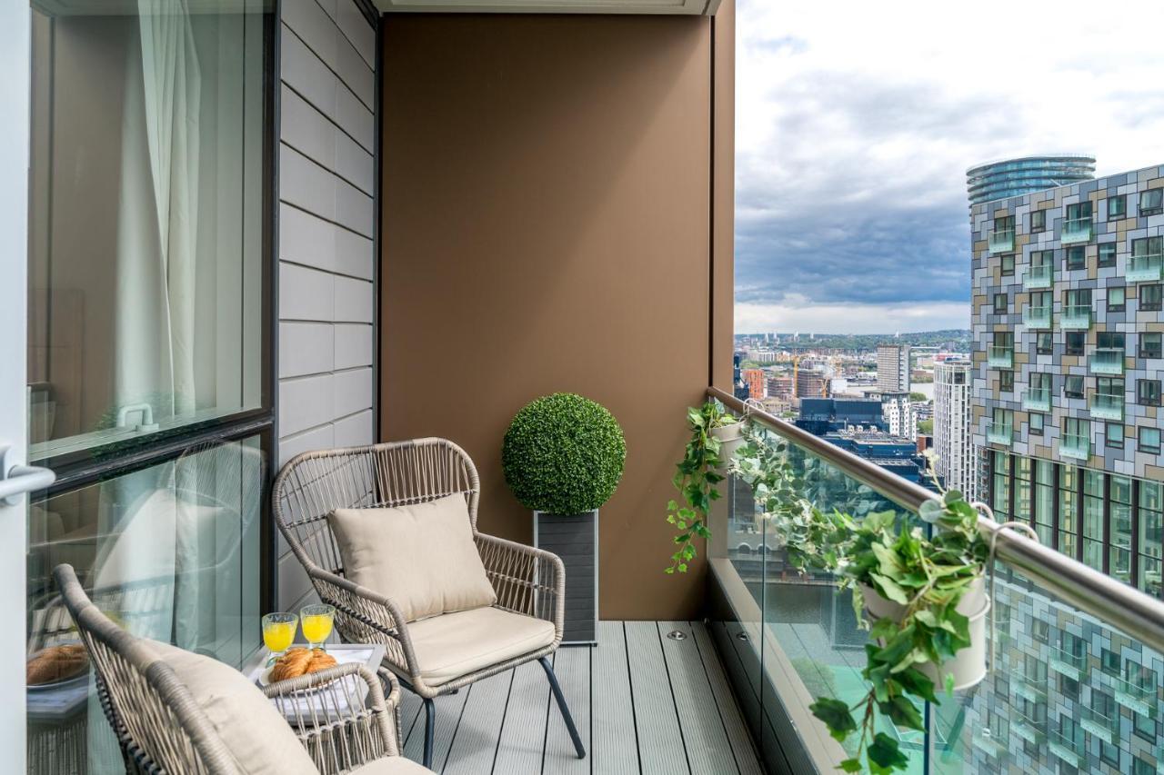 Luxurious Spacious 2Bed Suites Skyline River Views By Canary Wharf Londra Dış mekan fotoğraf