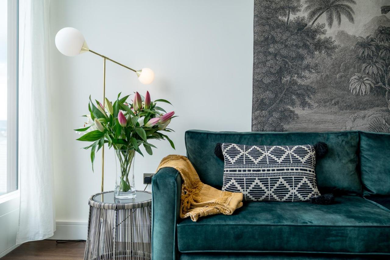 Luxurious Spacious 2Bed Suites Skyline River Views By Canary Wharf Londra Dış mekan fotoğraf