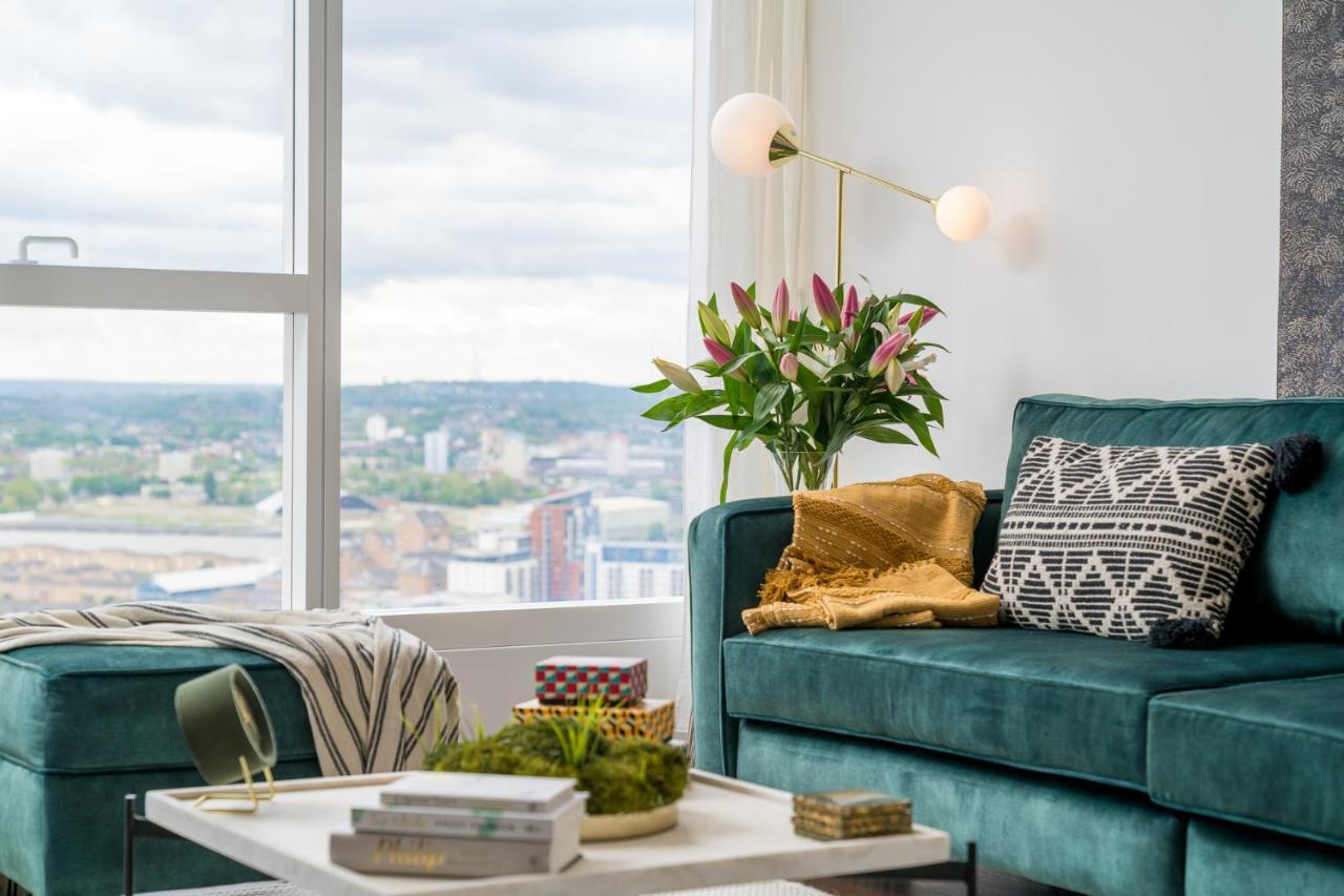 Luxurious Spacious 2Bed Suites Skyline River Views By Canary Wharf Londra Dış mekan fotoğraf